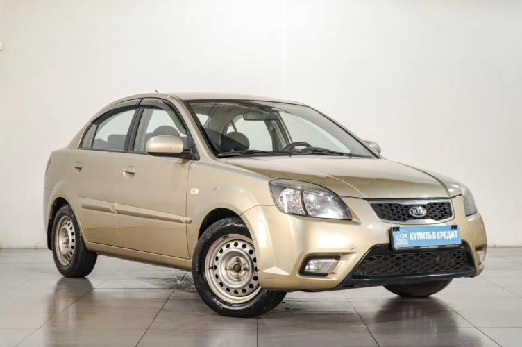 KIA Rio 1 из 6