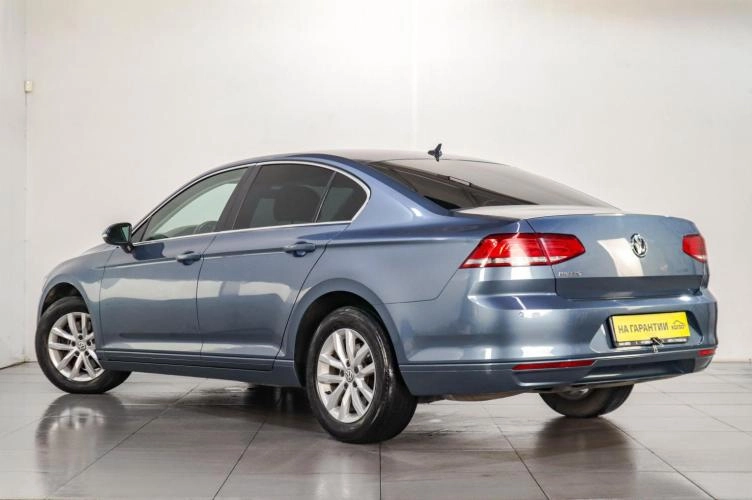 Volkswagen Passat 4 из 6