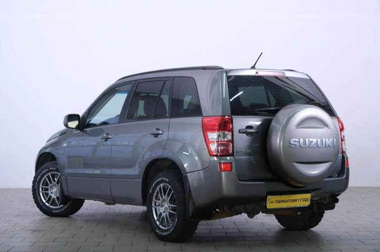 Suzuki Grand Vitara 4 из 6