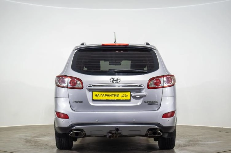 Hyundai Santa Fe 5 из 6