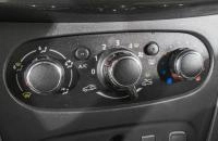 Renault Logan 15 из 20