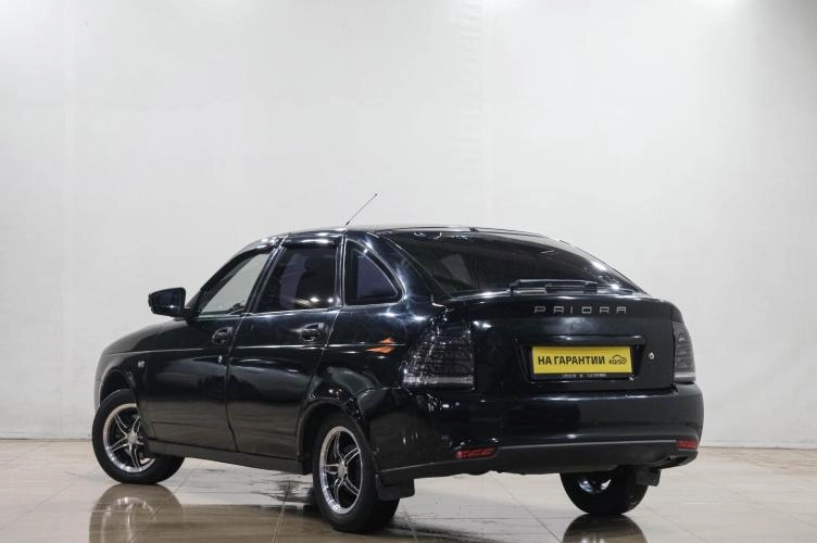 ВАЗ (LADA) Priora 4 из 6
