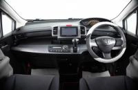 Honda Freed 13 из 18