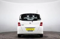 Honda Freed 5 из 18