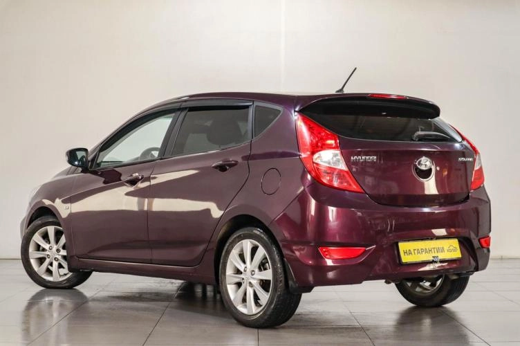 Hyundai Solaris 4 из 6