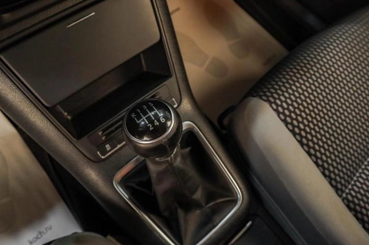 Volkswagen Tiguan 14 из 16