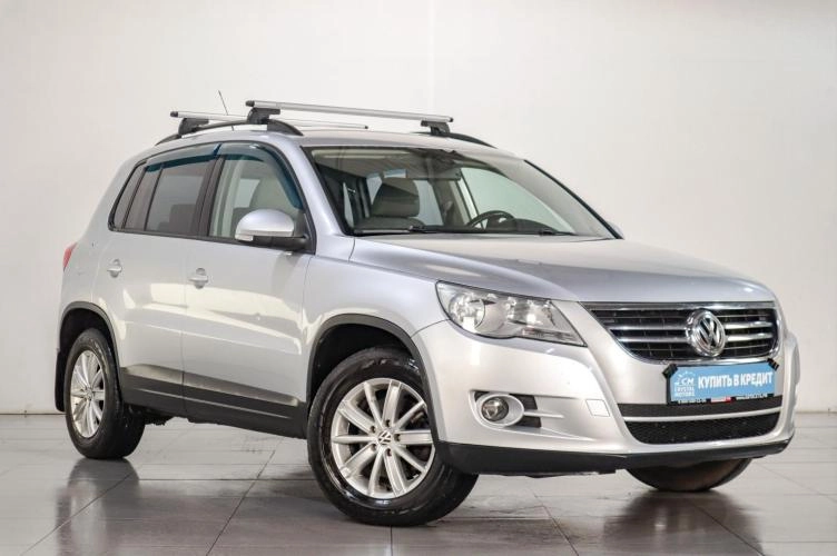 Volkswagen Tiguan 1 из 6