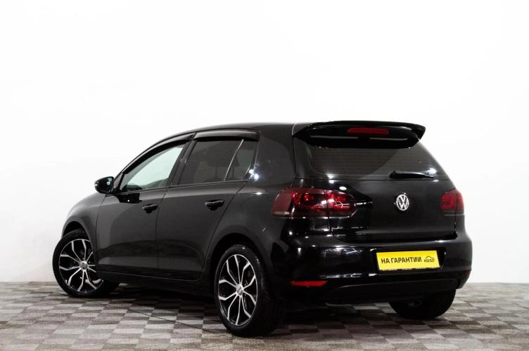 Volkswagen Golf 6 из 6