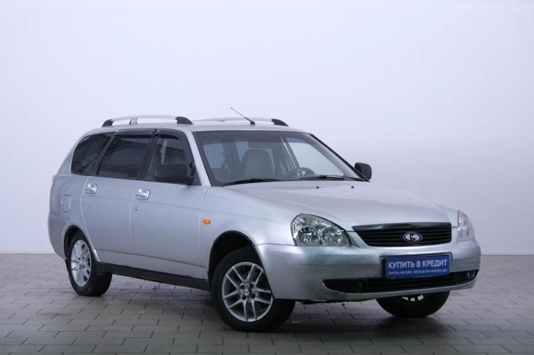 ВАЗ (LADA) Priora 1 из 6