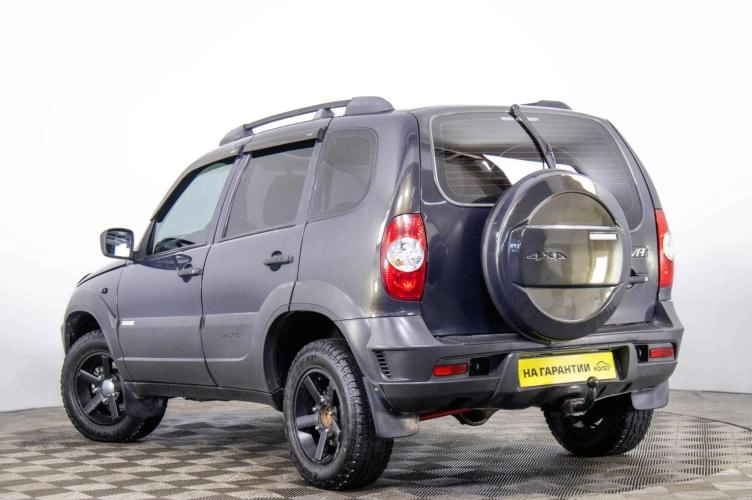 Chevrolet Niva 6 из 6