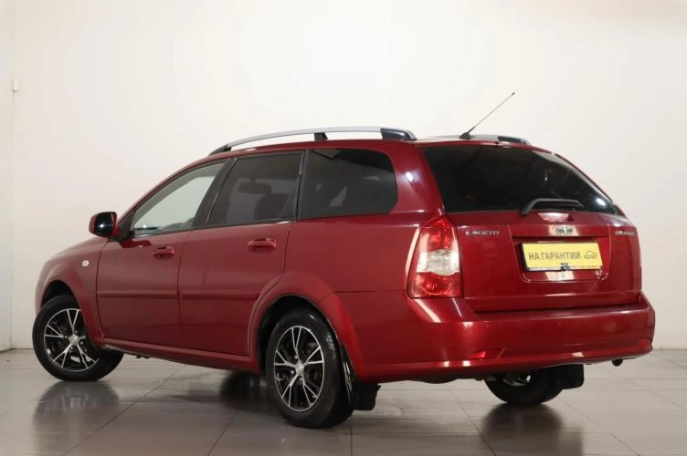 Chevrolet Lacetti 4 из 6