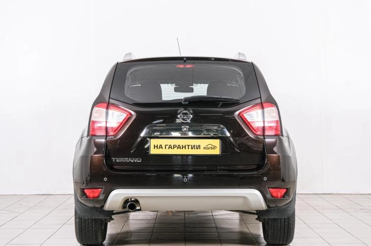 Nissan Terrano 5 из 6