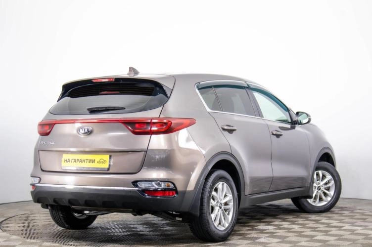 KIA Sportage 4 из 6