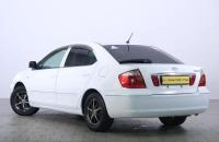 Toyota Premio 4 из 20