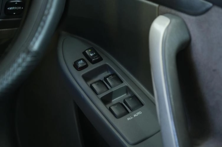 Toyota Premio 8 из 20