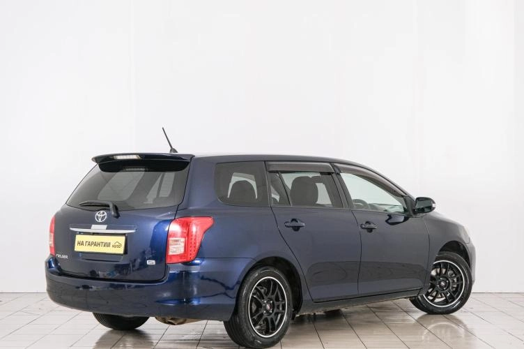 Toyota Corolla Fielder 6 из 6