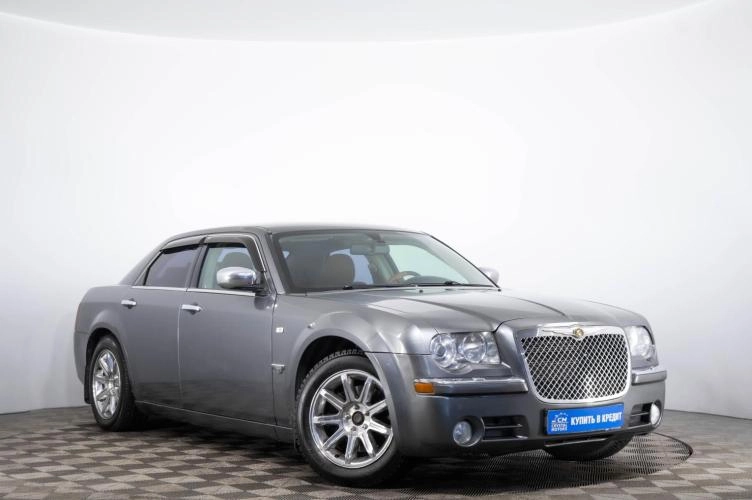 Chrysler 300C 1 из 6