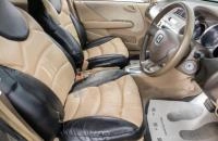 Honda Fit Aria 10 из 21