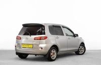 Mazda Demio 4 из 19