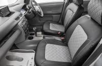 Mazda Demio 16 из 19