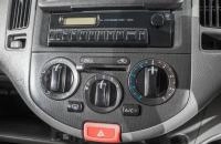 Nissan AD 13 из 19