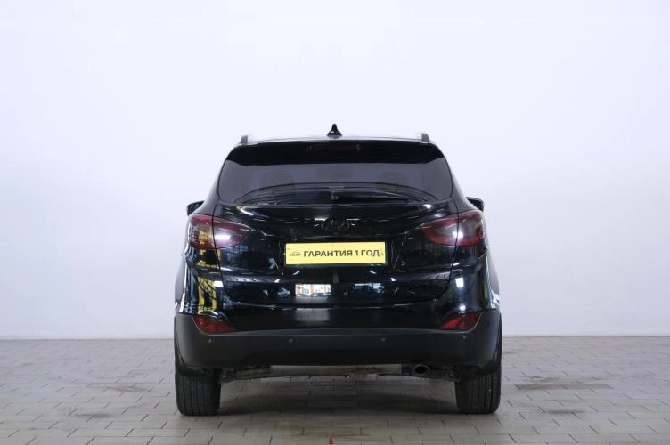 Hyundai ix35 5 из 6