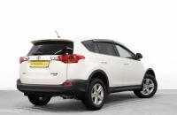 Toyota RAV4 4 из 26