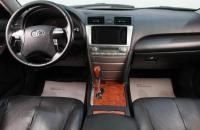 Toyota Camry 13 из 20