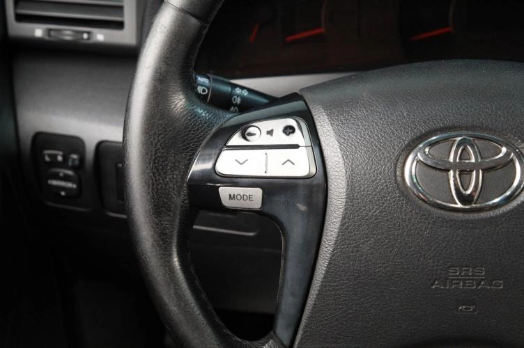 Toyota Camry 11 из 20