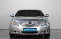 Toyota Camry 2 из 20