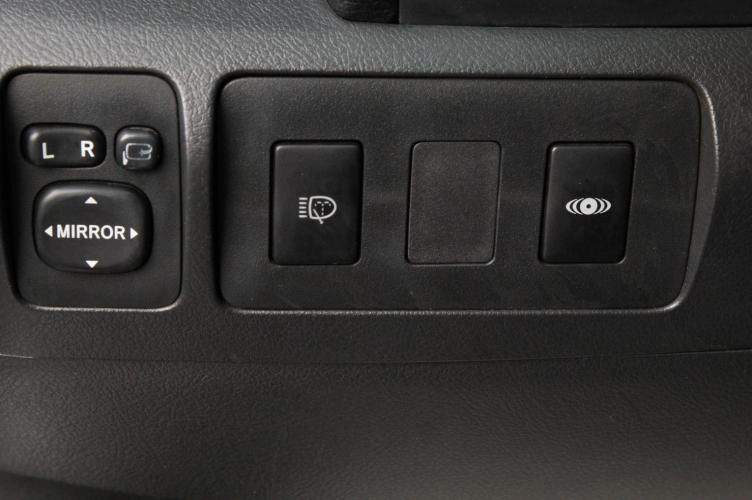 Toyota Camry 10 из 20