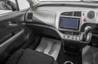 Honda Stream 16 из 21