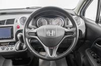 Honda Stream 12 из 21