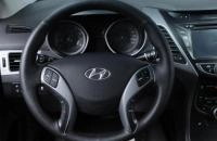 Hyundai Elantra 12 из 19