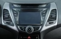 Hyundai Elantra 15 из 19