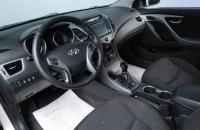 Hyundai Elantra 8 из 19