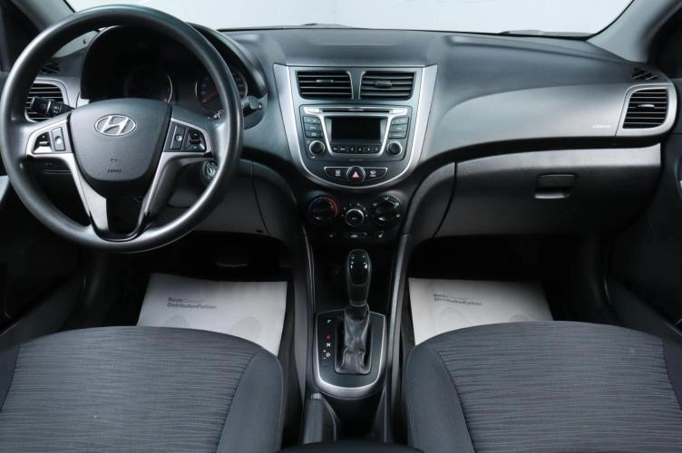 Hyundai Solaris 9 из 17