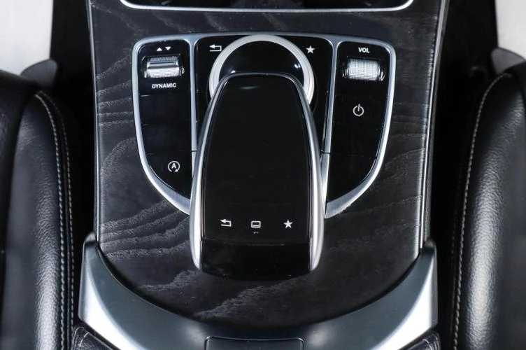 Mercedes-Benz C-класс 19 из 21