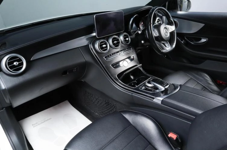 Mercedes-Benz C-класс 8 из 21