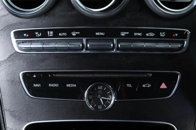 Mercedes-Benz C-класс 16 из 21