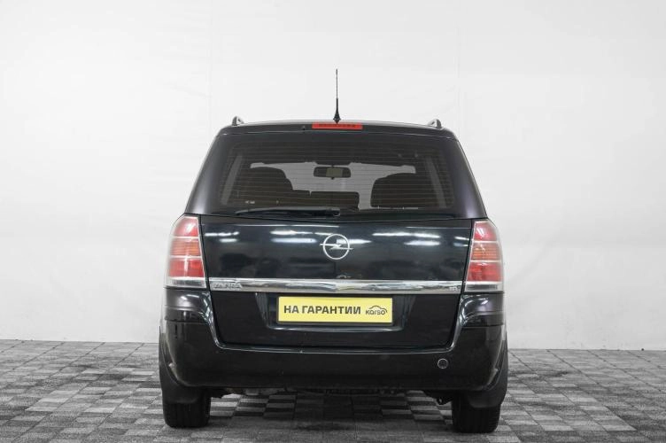 Opel Zafira 5 из 6