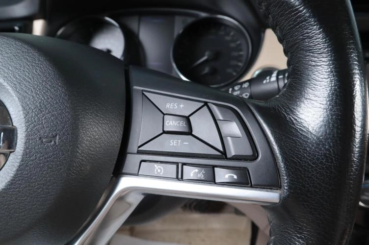 Nissan X-Trail 14 из 20