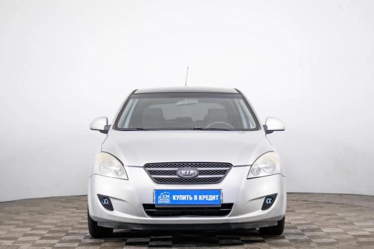 KIA cee'd 2 из 6