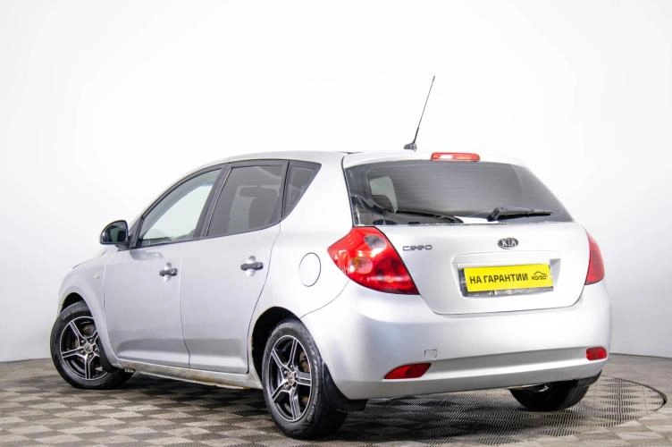 KIA cee'd 6 из 6