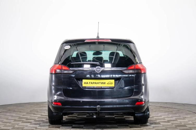 Opel Zafira 5 из 6