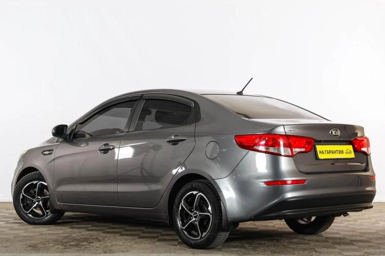 KIA Rio 4 из 19