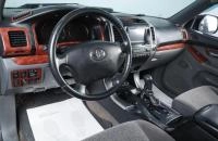 Toyota Land Cruiser Prado 8 из 17