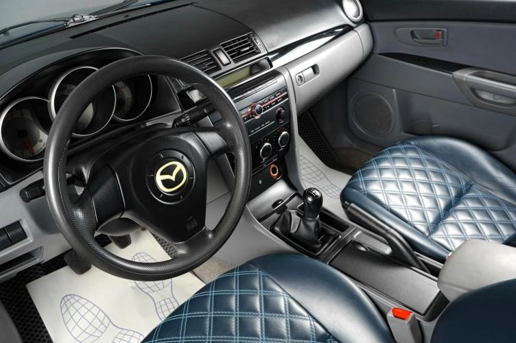 Mazda 3 7 из 16