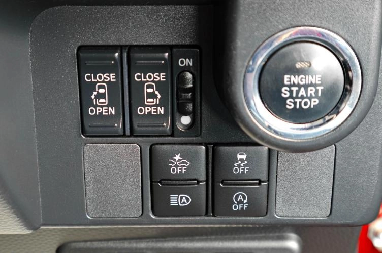 Toyota Roomy 20 из 20