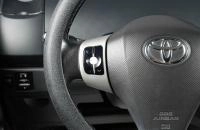 Toyota Yaris 14 из 17